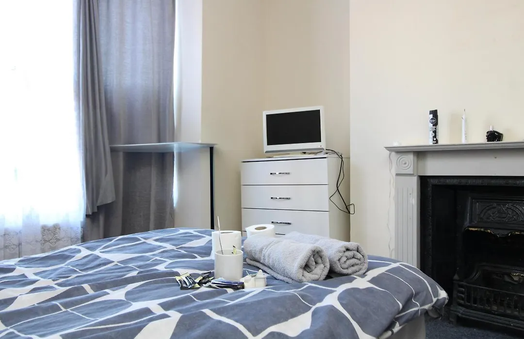 Stafford Road Room 1-1