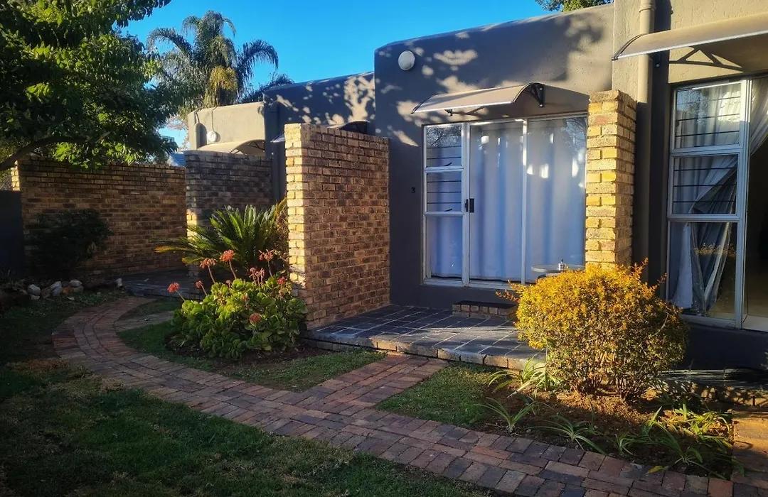 Fourways Guest House-1