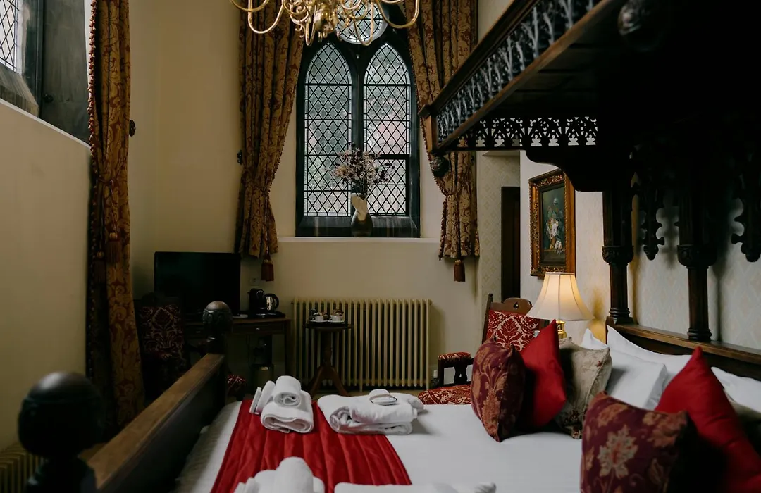 The Old Palace Lodge-1