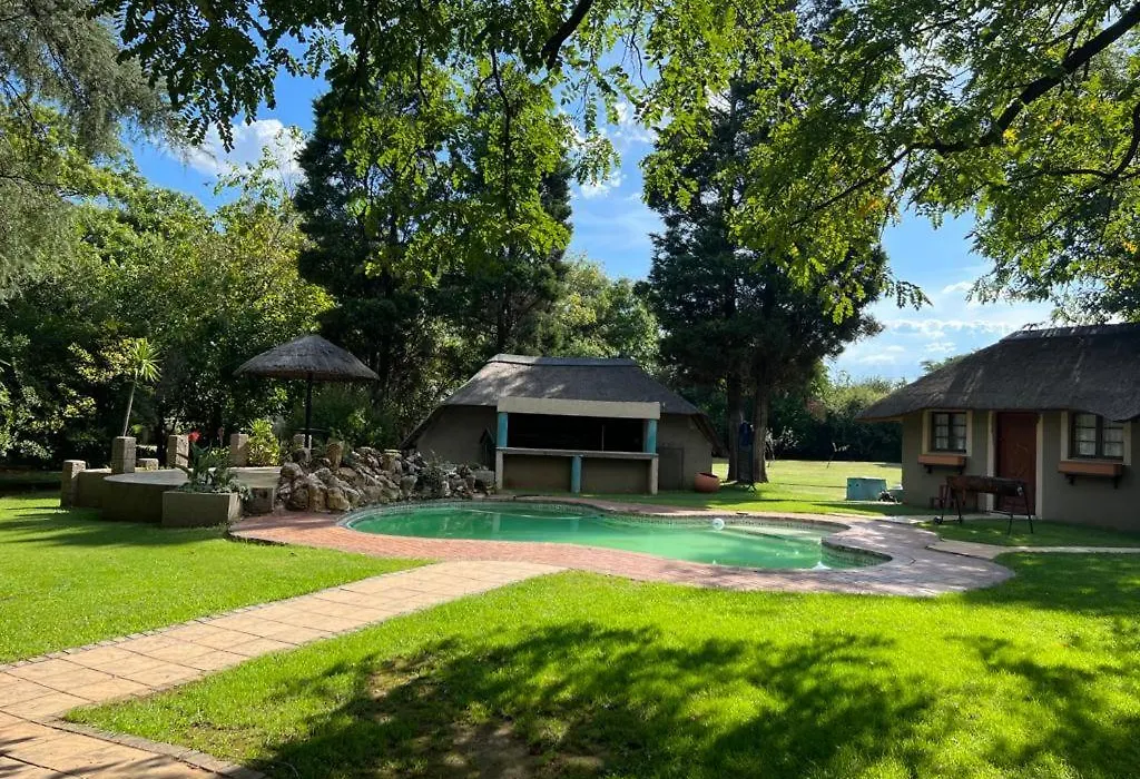 Silken Trap Accommodation No Loadshedding-1
