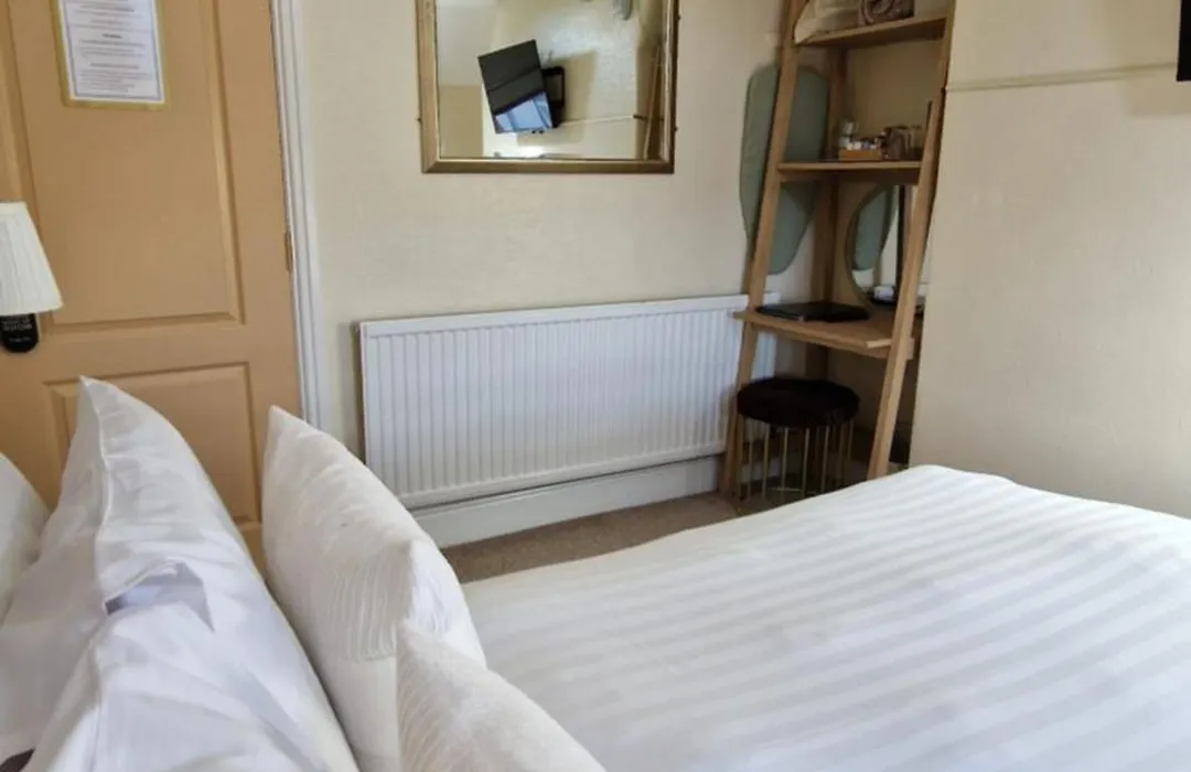 Glen Garth Guest House-1