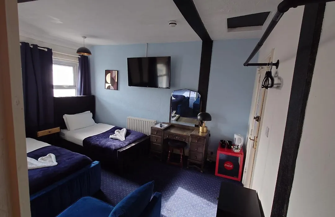 Harriette'S Guest House-1