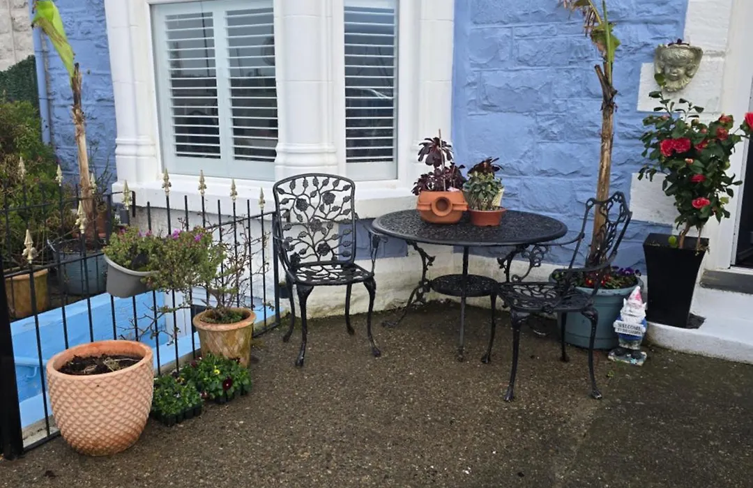 Bluebells Guest House-1