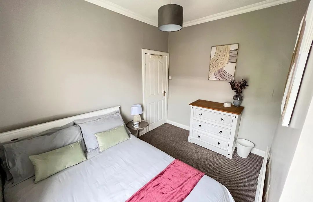 Victoria Road Guesthouse-1