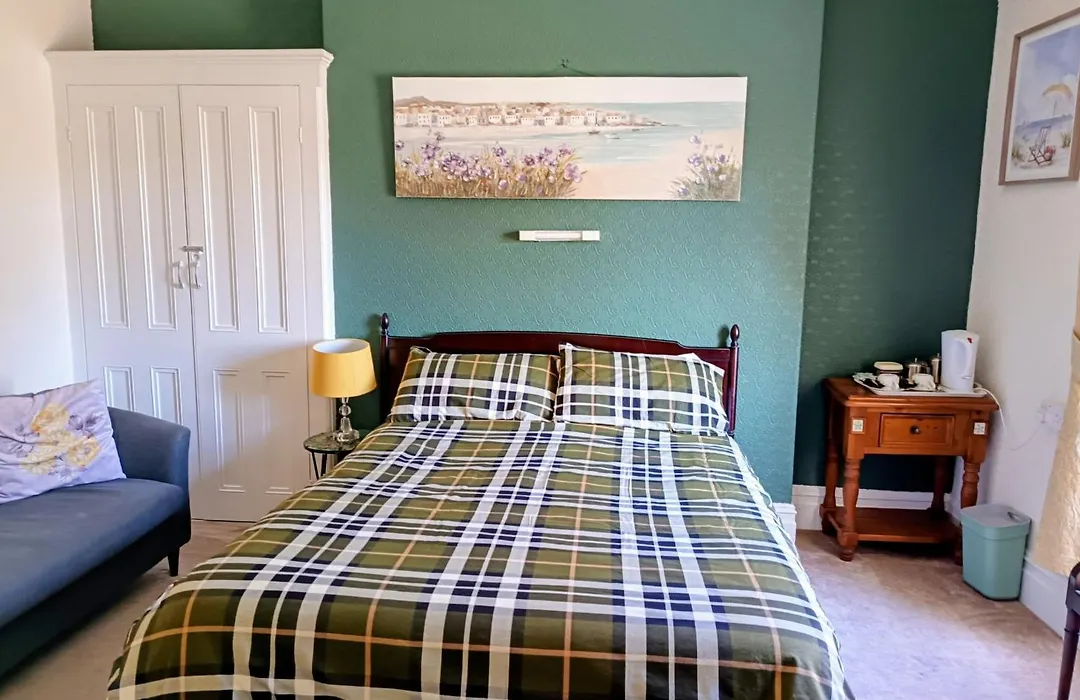 Bron Orme Private Hotel-1