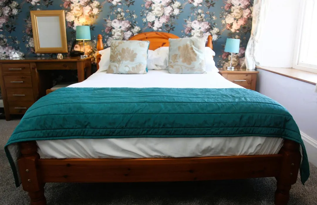 Kirkwood Guest House, Free Parking, Electric Car Point-1