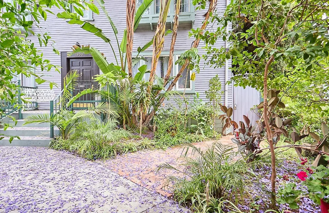Hollywood Home-1