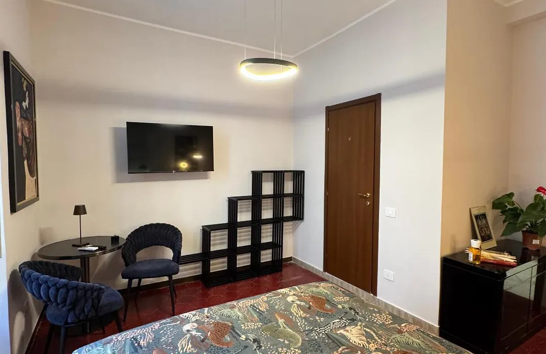 Suite 41-1