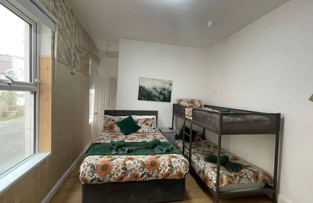 Ariana House Hotel-Families And Couples Only-1