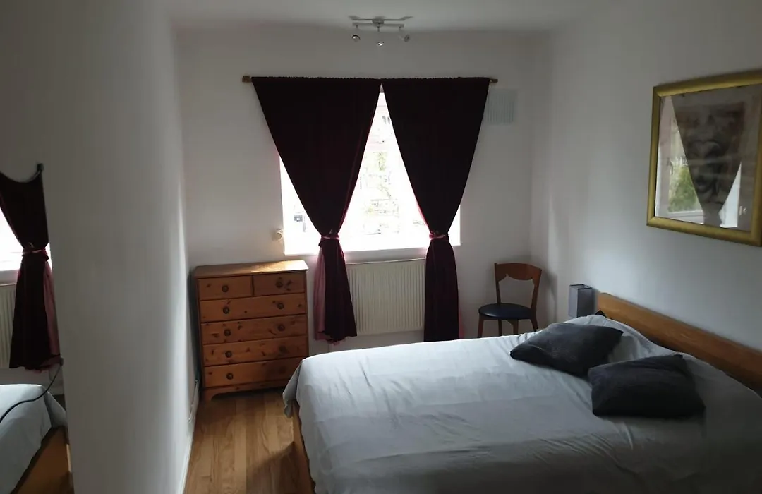 Rooms In Brixton-1