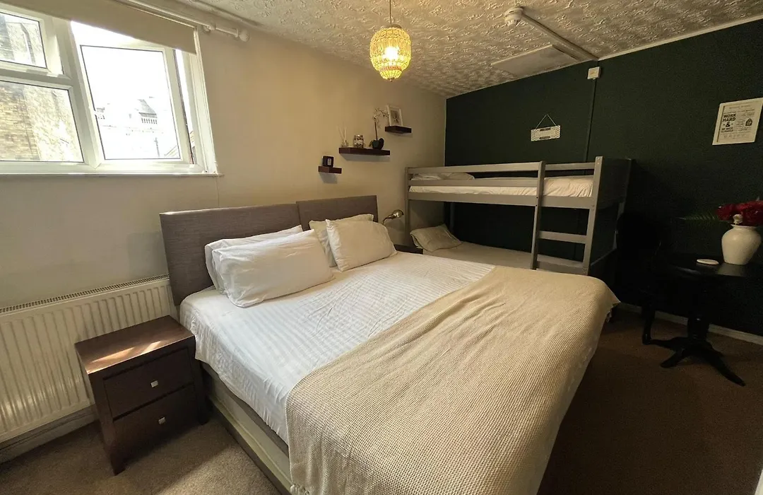 The Collingwood Guest House-1