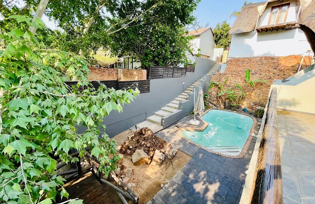 Pretoria Mansion Boutique Hotel Coral Tree-1