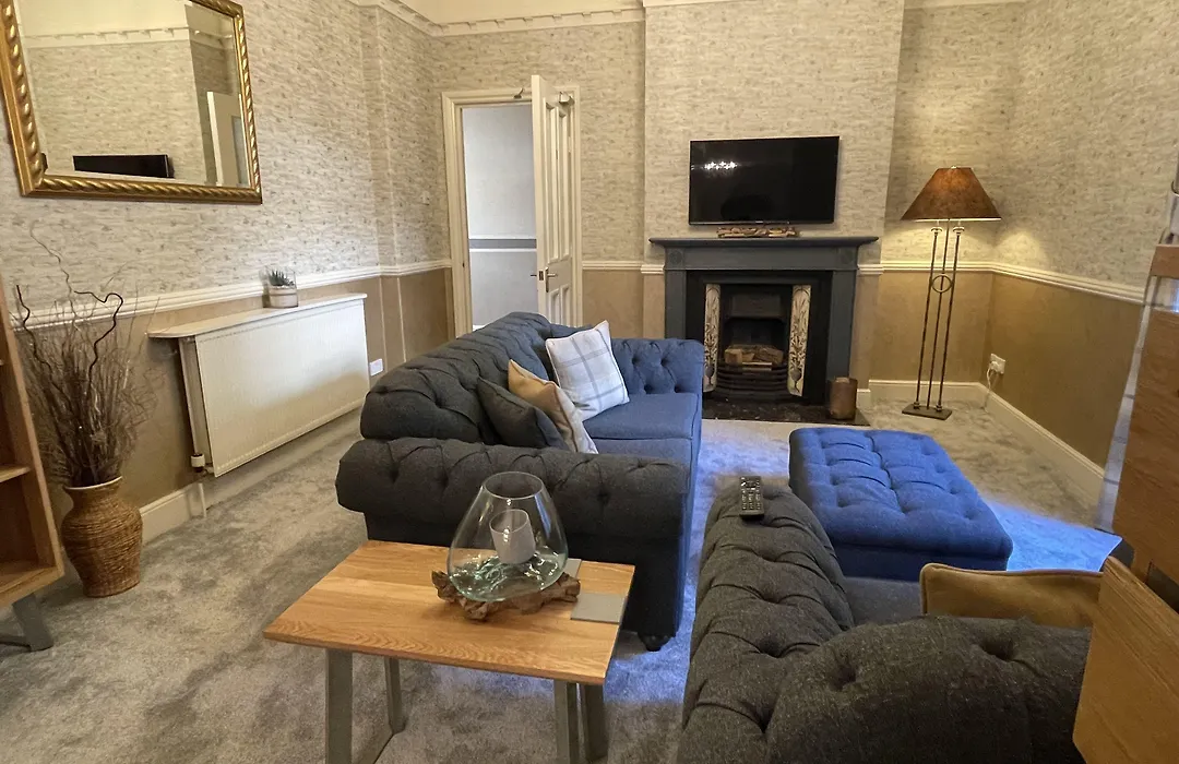 Lynton House-1