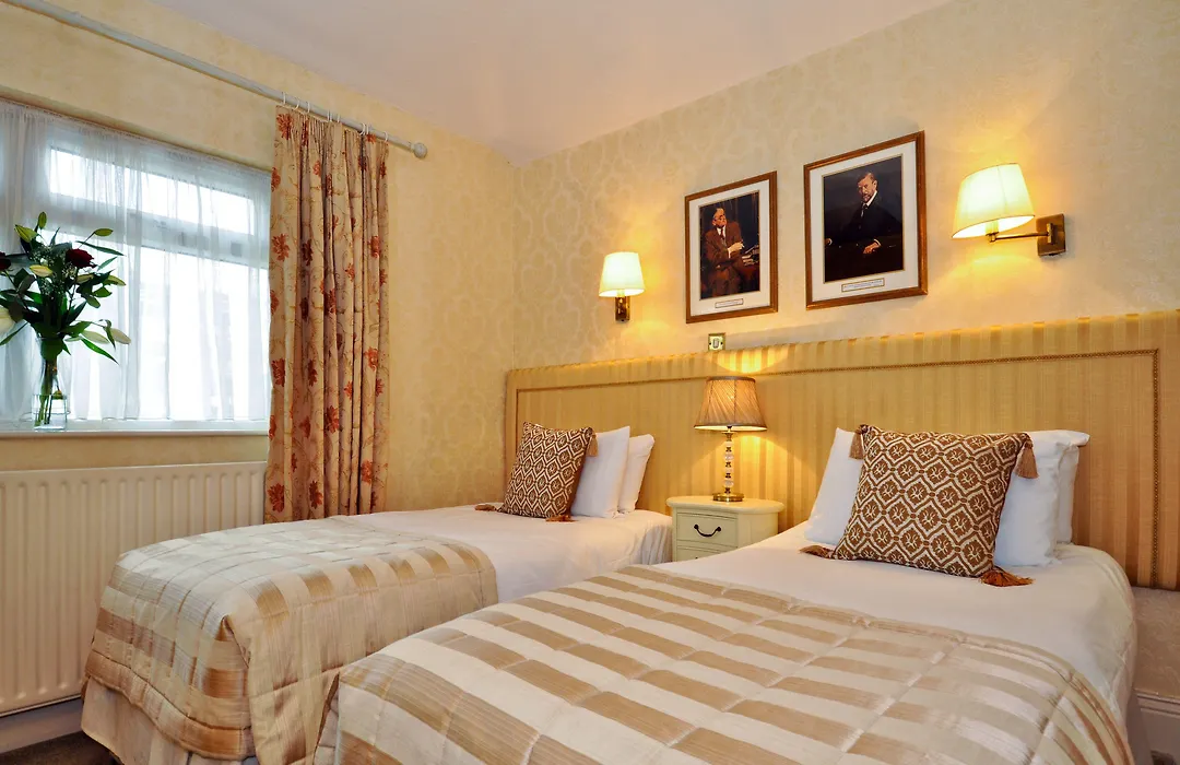 Kilronan House-1