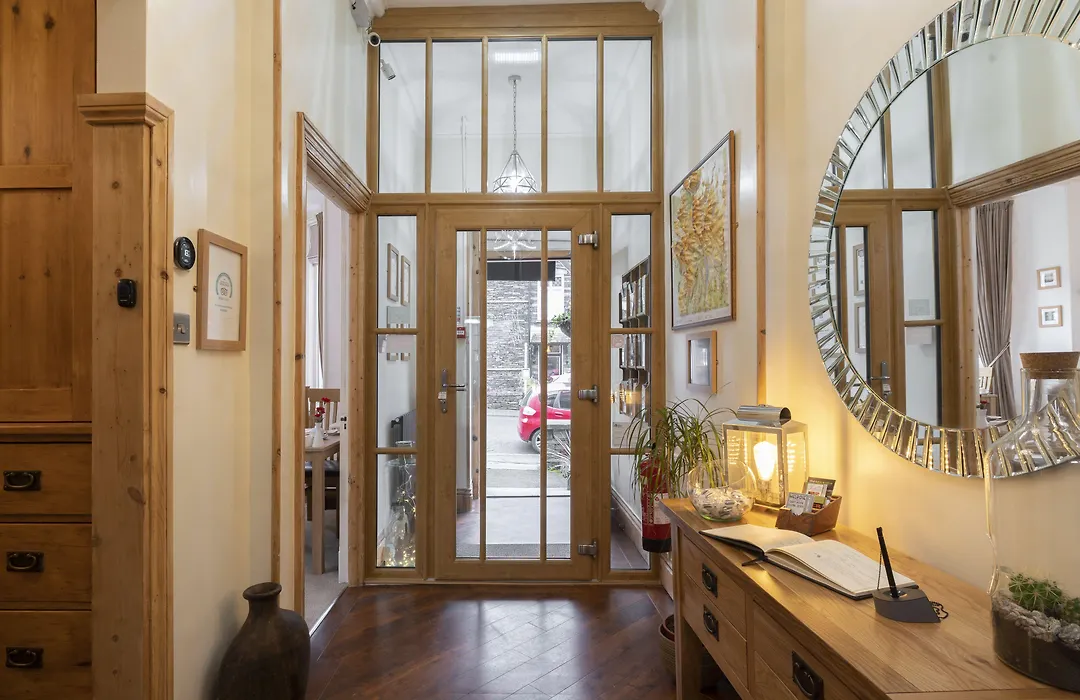 Melrose Guesthouse-1