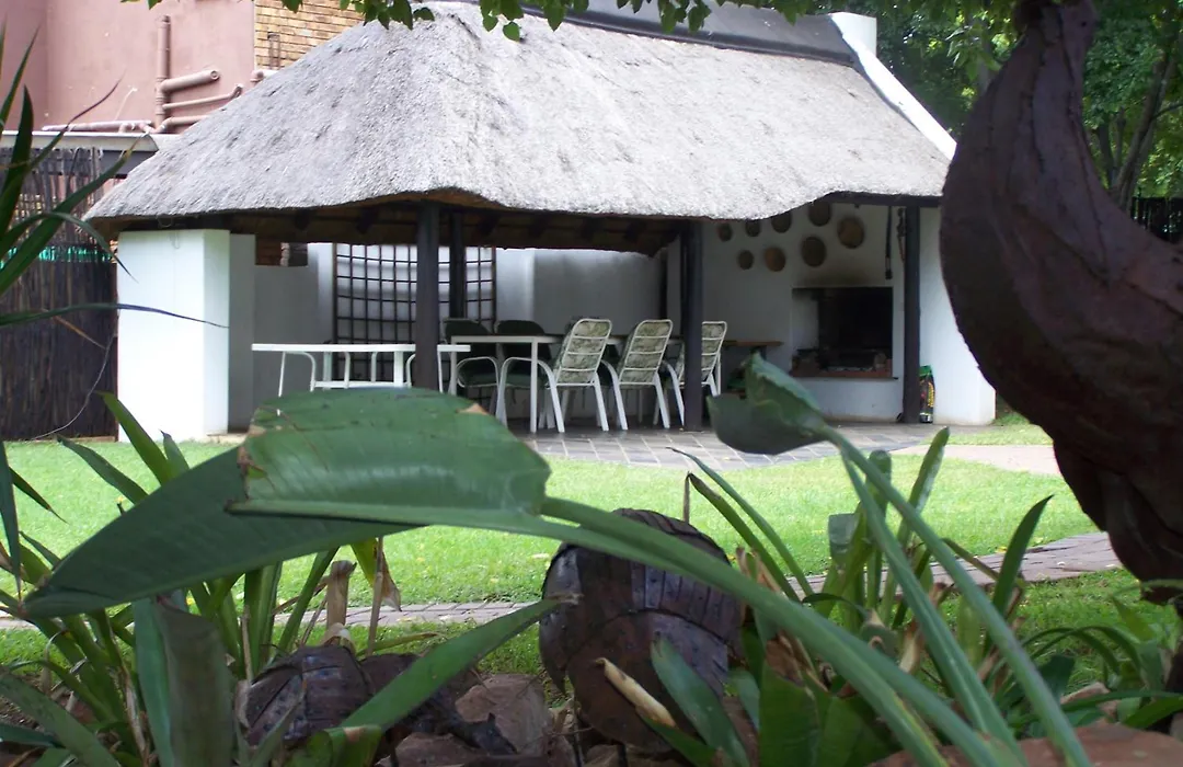 Constantia Guest Lodge-1