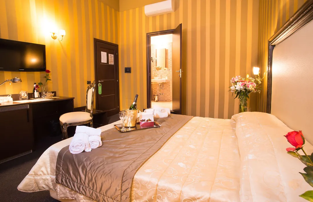 Domus Romantica-1