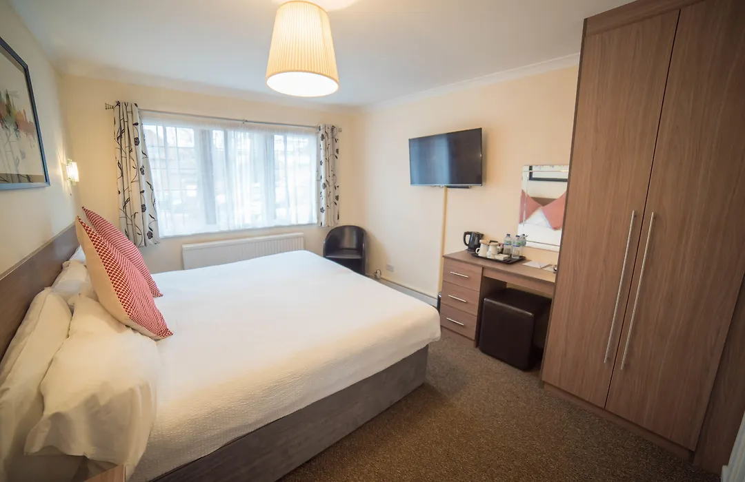 Red Mullions Guest House-1