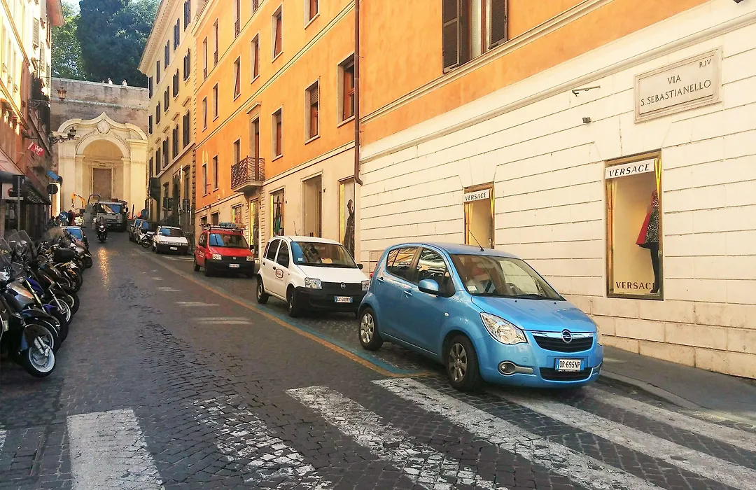 Piazza Di Spagna Suite De Charme-1