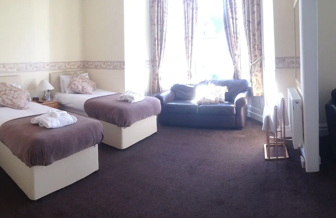 Clifton Villa Guest House-1