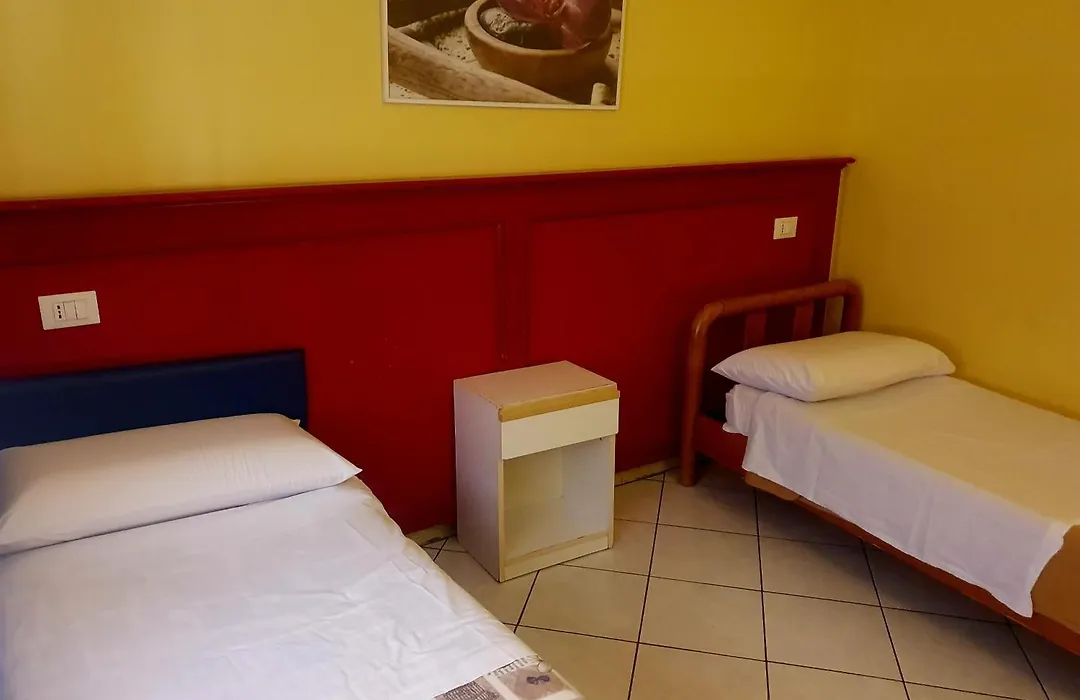 Fanti Rooms-1