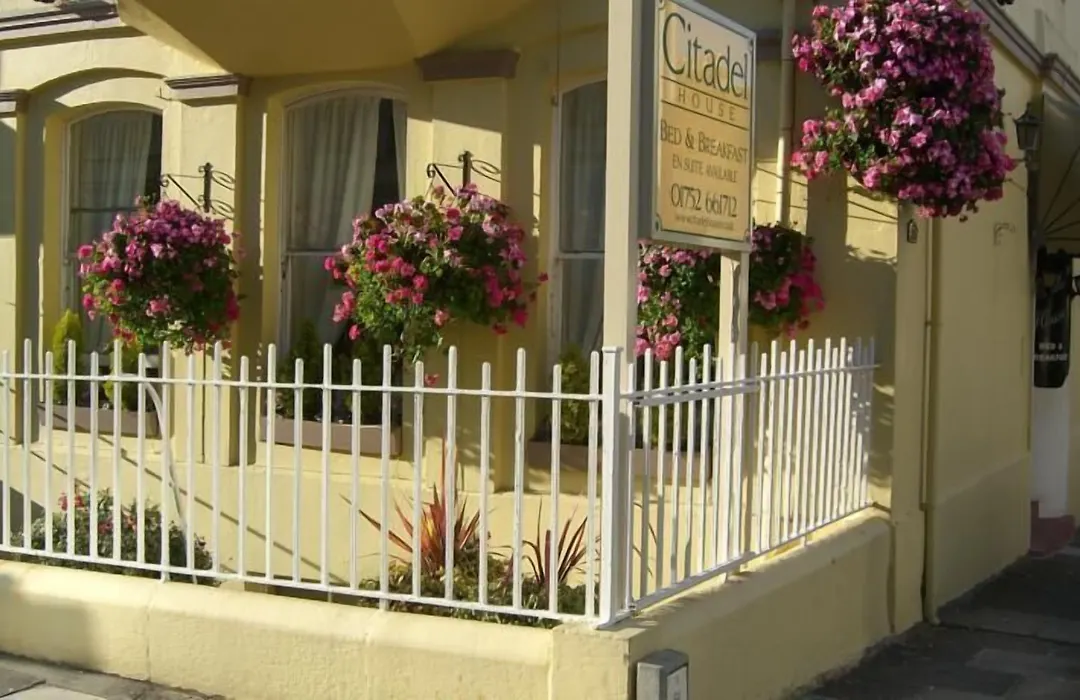 Citadel House Hotel-1