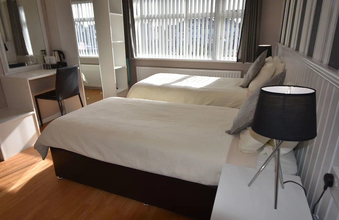 Aaranmore Lodge Guest House-1