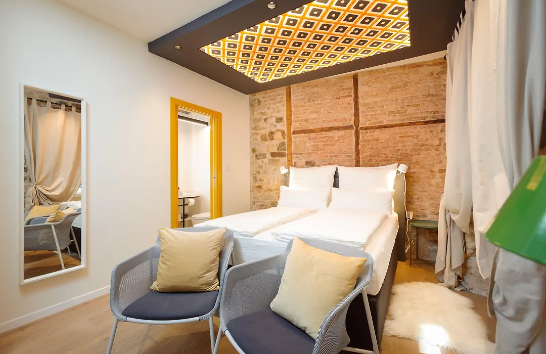 Luxury Rooms Bajamonti-1