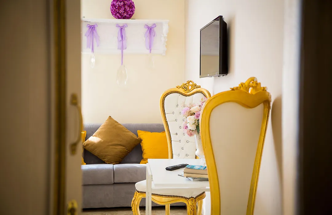 Nerva Accommodation Cavour-1