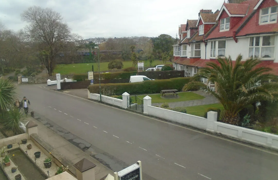 Cherwood Guest House-1