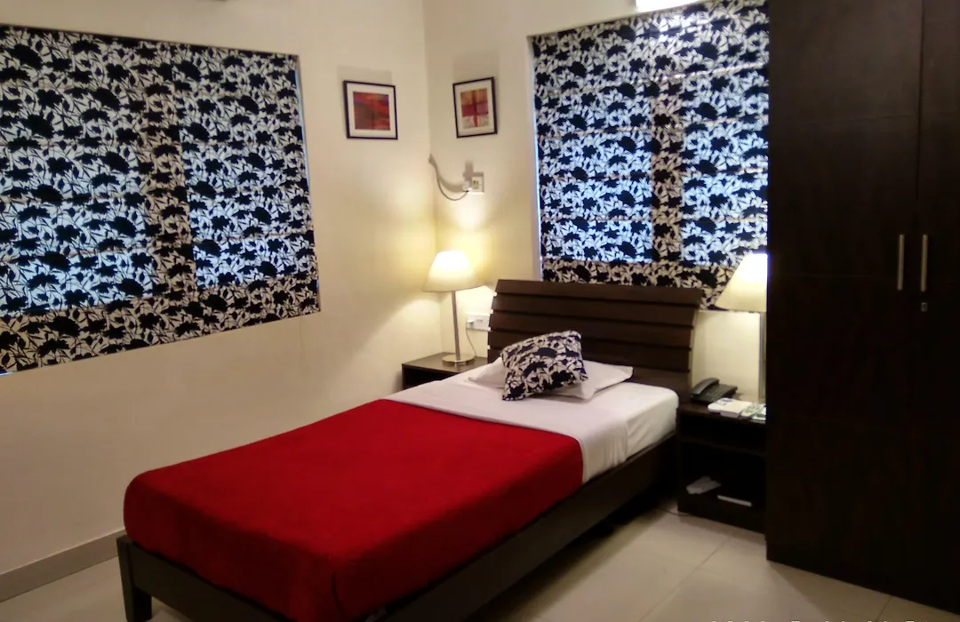 Red Arrow Residency, Kolkata-1
