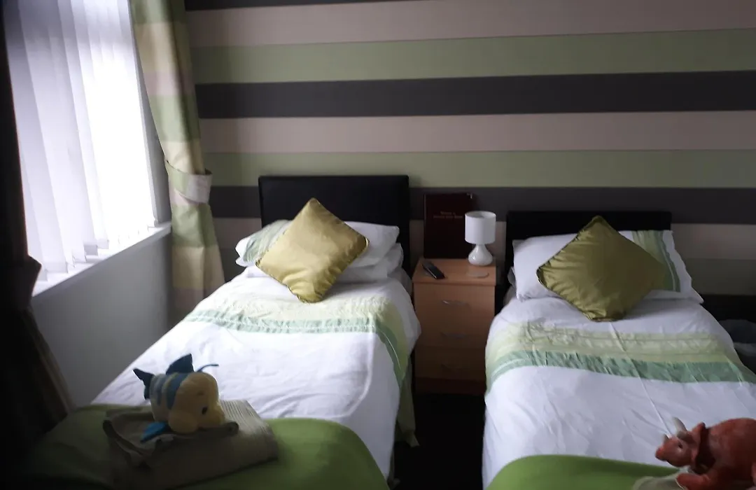 Glenavon Guest House-1