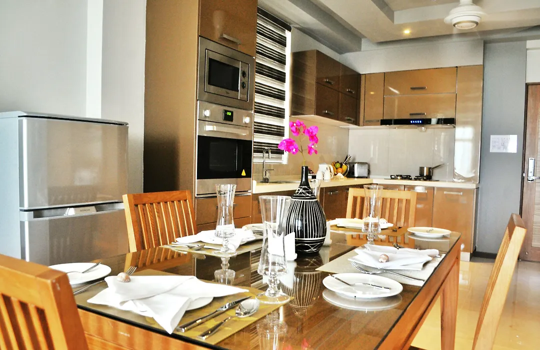 Airport Comfort Inn Premium-1
