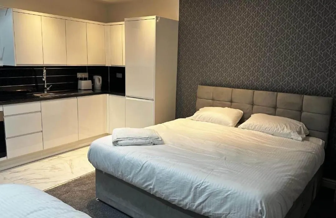 Oyo Cheetham Hill Guest House-1