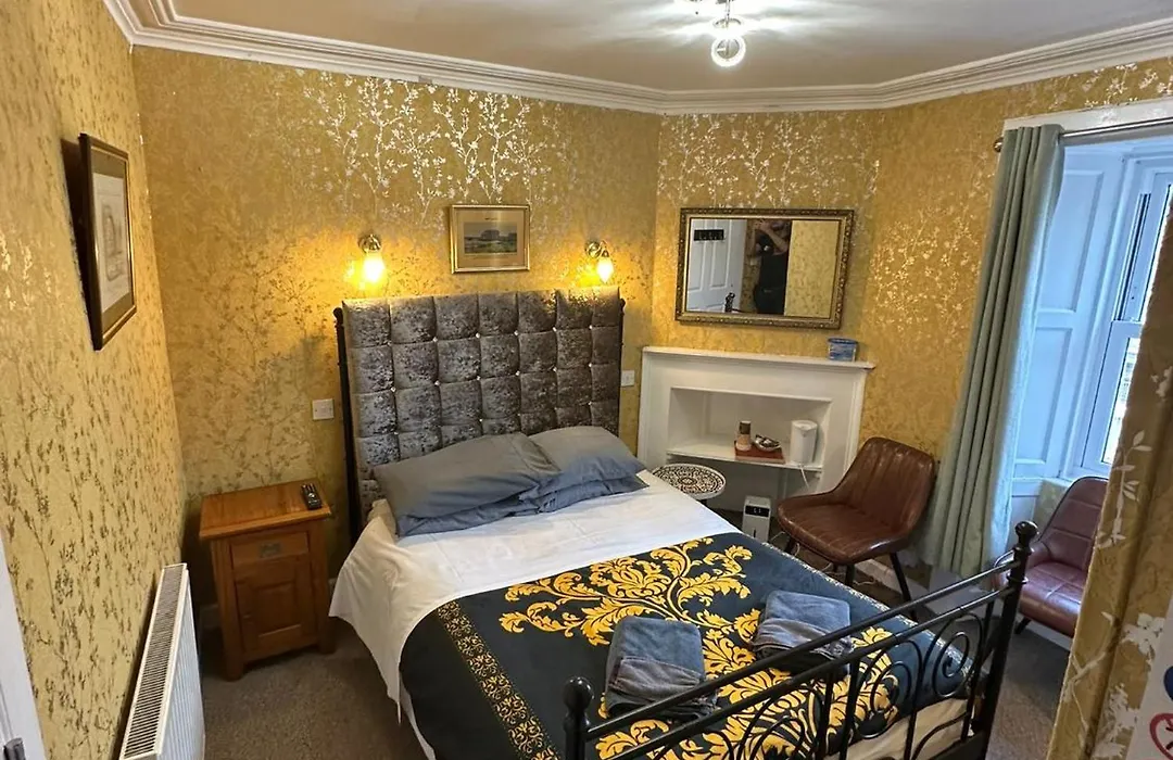 Ivy- Braveheart Guest House-1