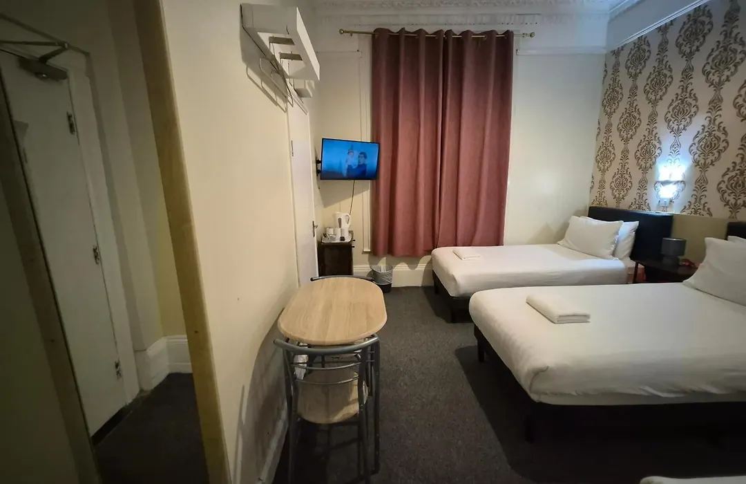 Victorin House - All Rooms Are En-Suite-1