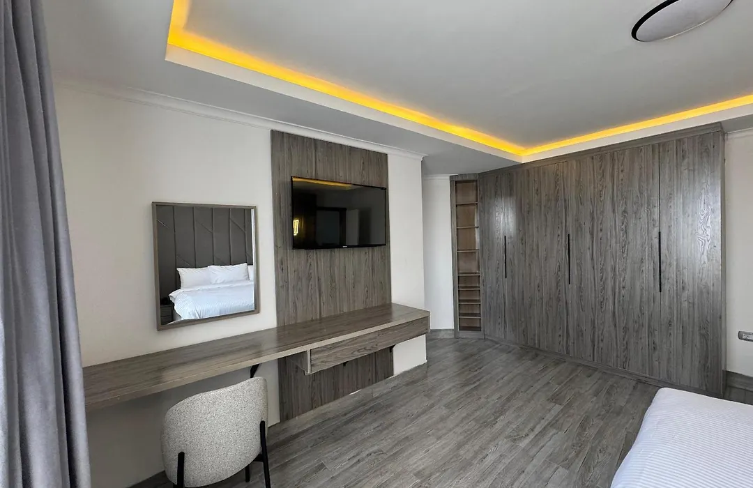 Hammer Luxury Guesthouse-1
