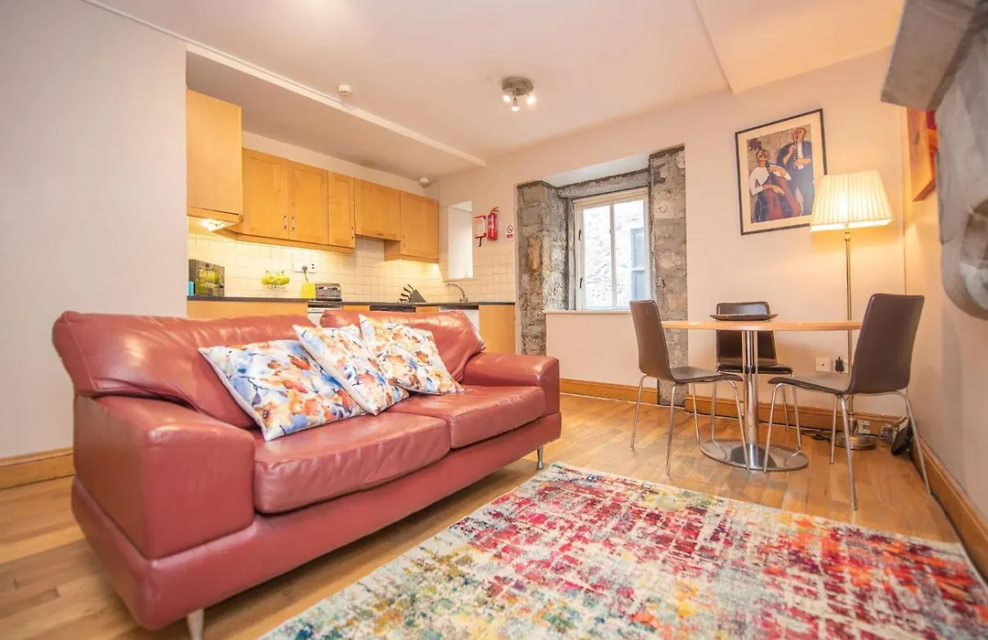Kirwan'S Lane Townhouse-1