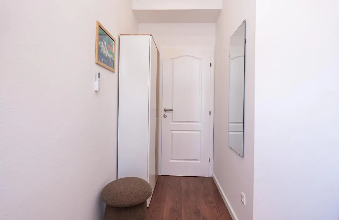 Guest House Nikolina-1