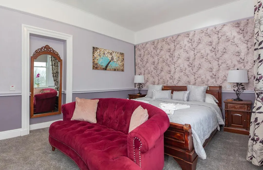 Beaumont Windermere - Adults-Only Boutique Guest House- Free Parking & Wellness Access-1