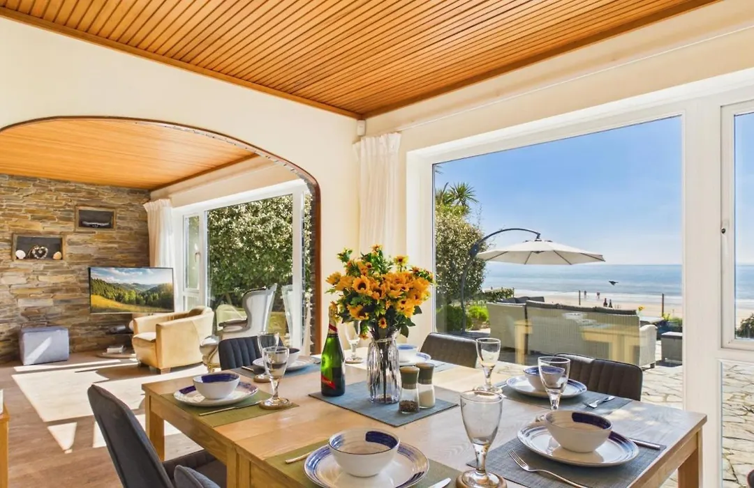 Rainbow Leap - 5 Bed Holiday Home - Saundersfoot-1