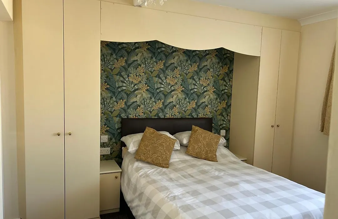 White Lodge Guest House-1