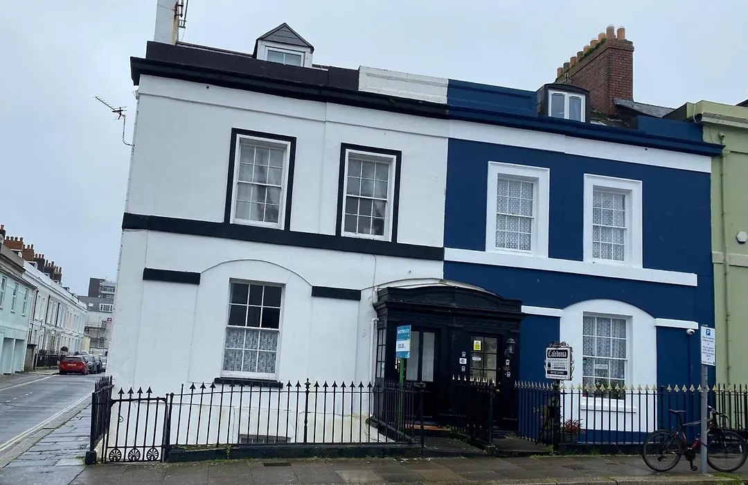 Caledonia Guest House-1