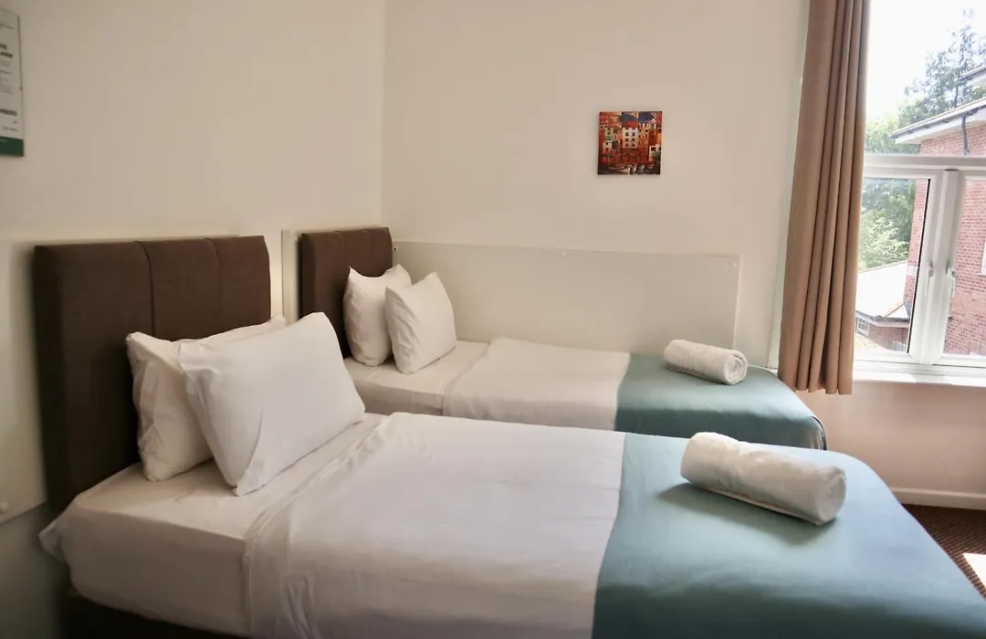 City Centre Guest House - Gloucester Park-1