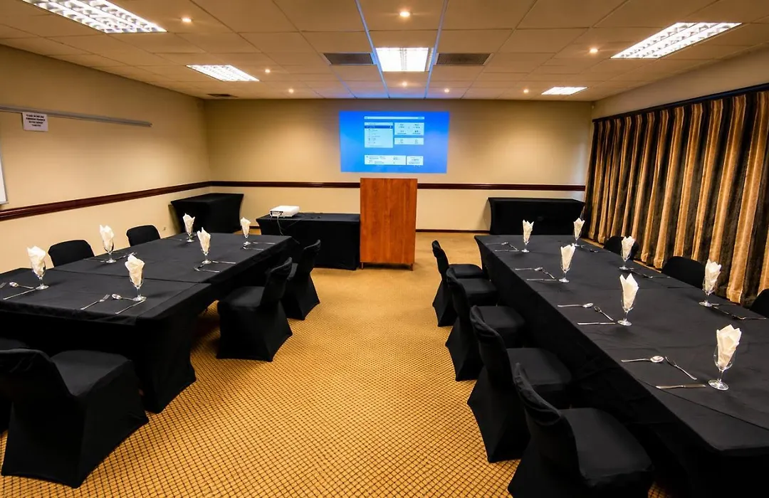 Benvenuto Hotel & Conference Centre-1
