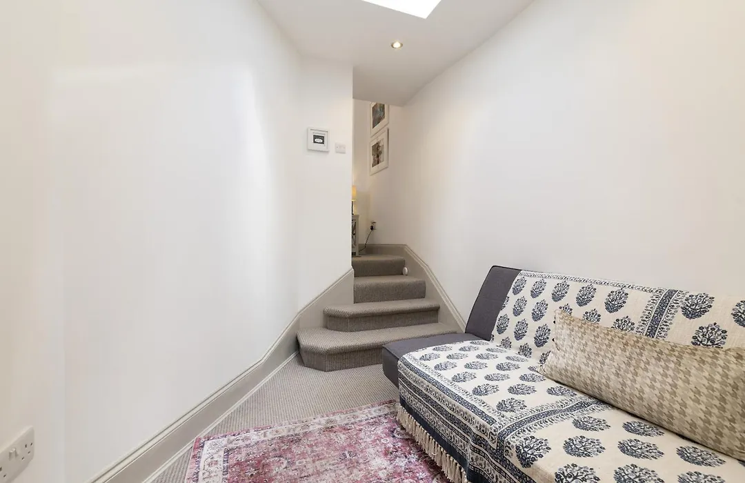 Antler Guest House-1