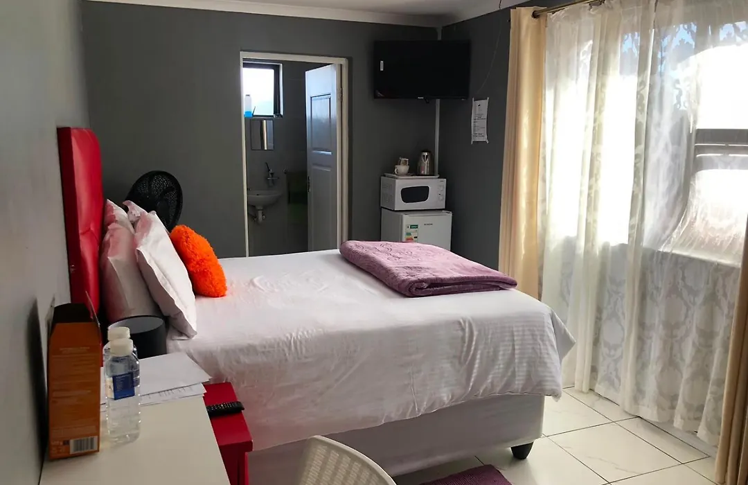 De Capital Guest House-1