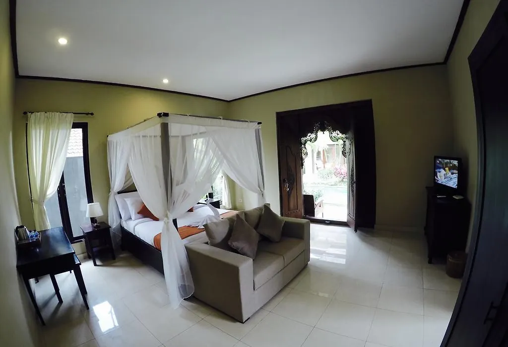 Cahyatika Bed & Breakfast-1