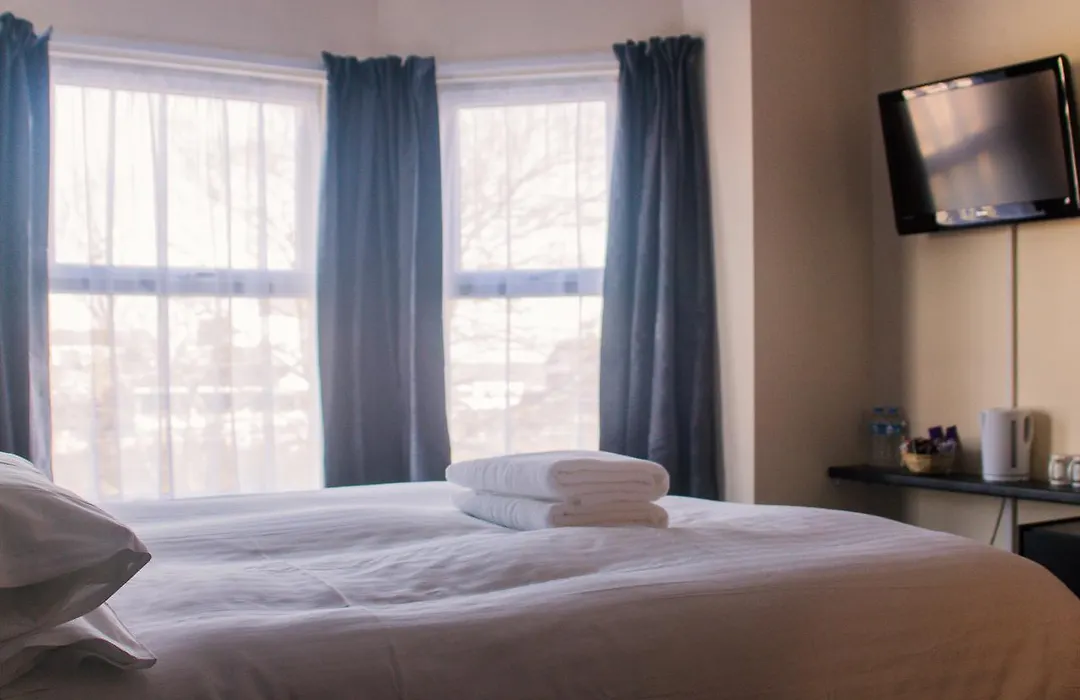 Wellesley Park Hotel-1