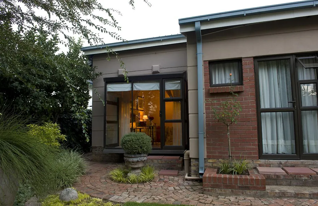 Primavera Guest House-1